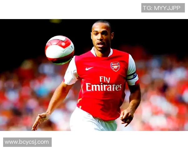 足球大衣与传奇球星实力排名盘点全面解读